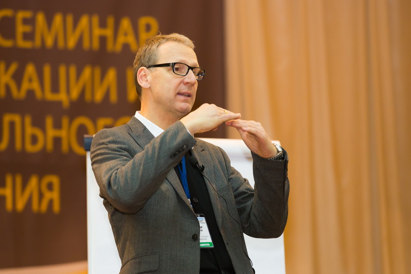 Лекция по бурошнековому оборудованию, доктор Грегор Нидер, вице-президент  «Bohrtec GmbH»